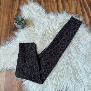 Carbon38 High Rise Leopard Print Leggings